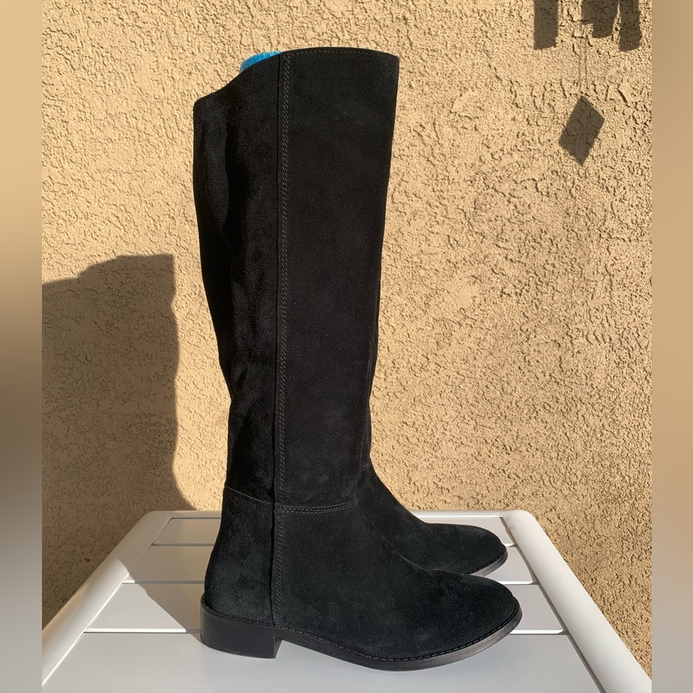 NWT Vintage Foundry Co black suede tall boots leather outsole size 6.5